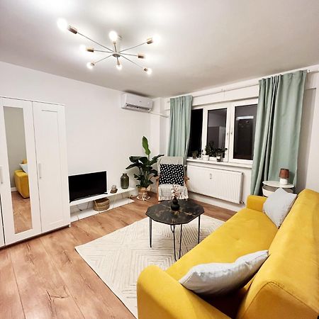 Lola'S Apartament Close To City Center Bukurešť Exteriér fotografie